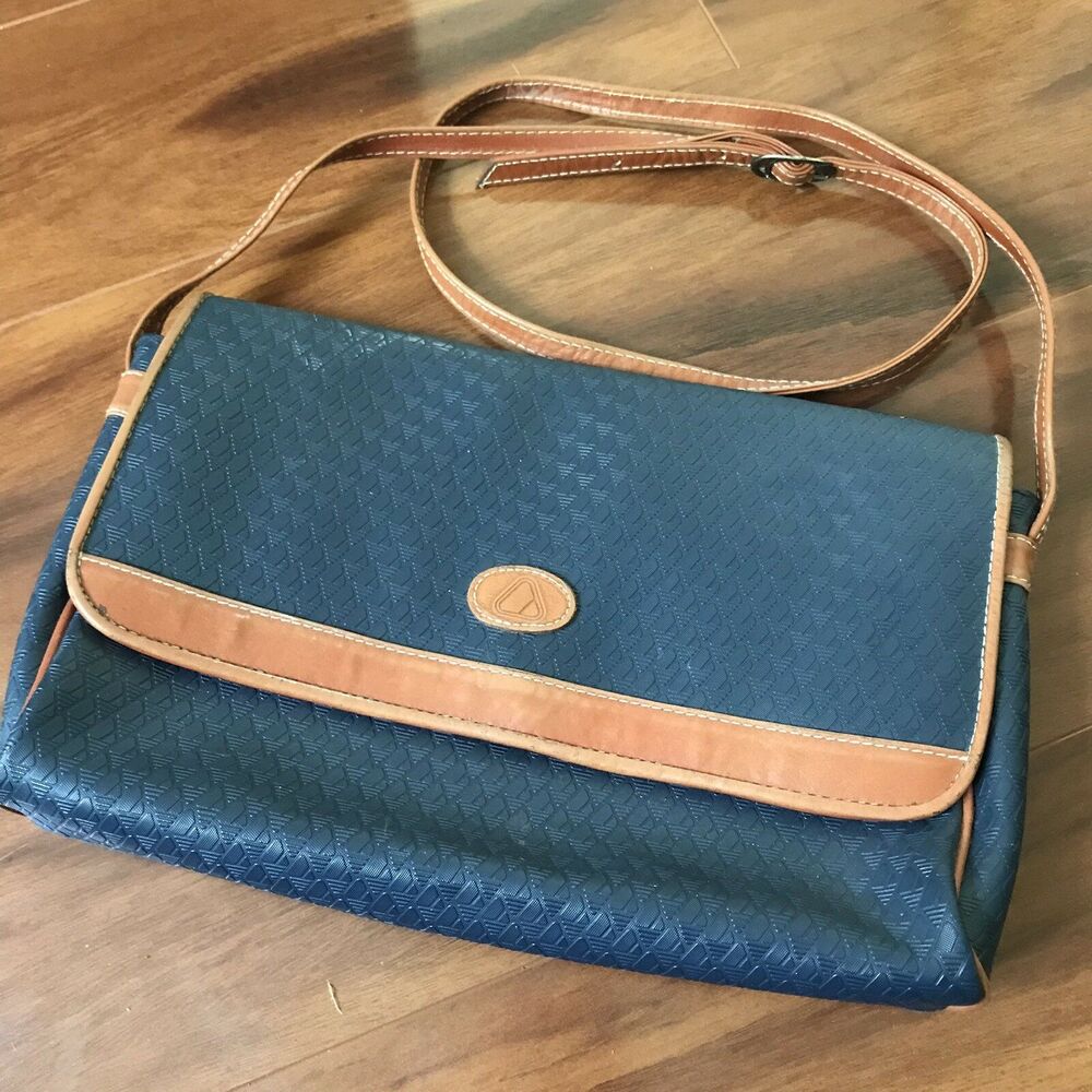 Liz Claiborne Vintage 1980's Crossbody Purse - Blue Faux Textured Leather Bag